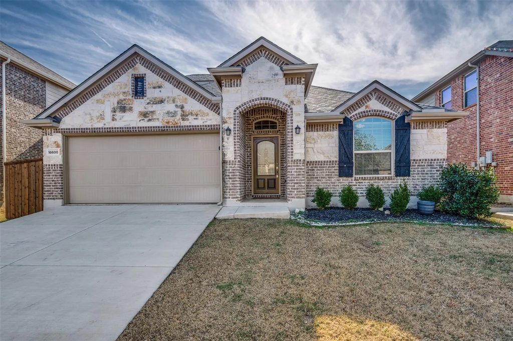 16600 Amistad Avenue, Prosper