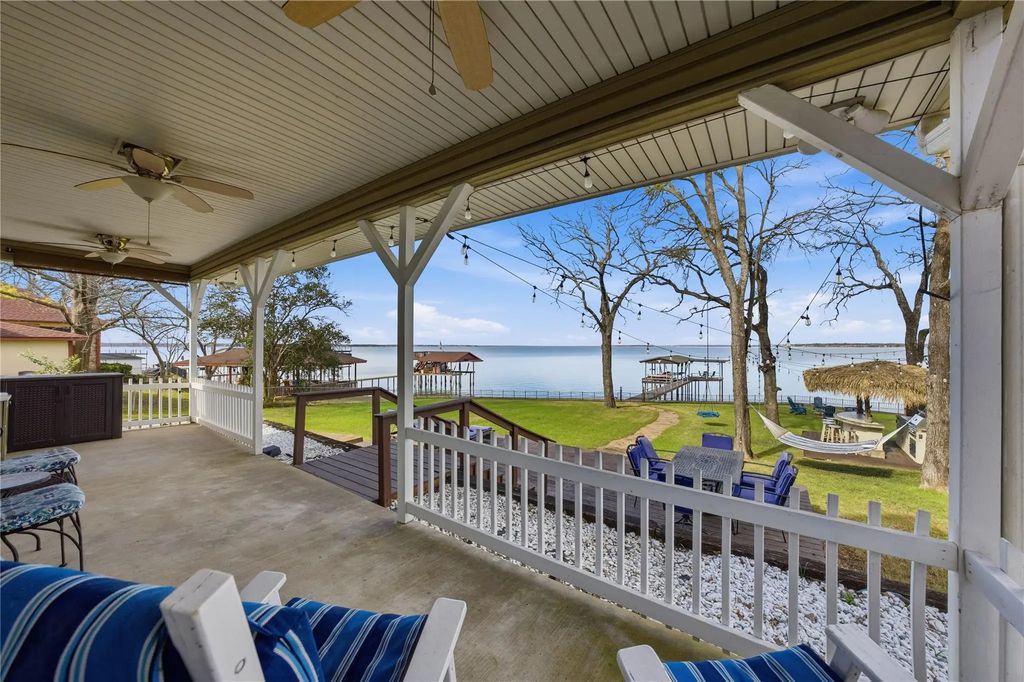 315 Admiral Drive, Gun Barrel City