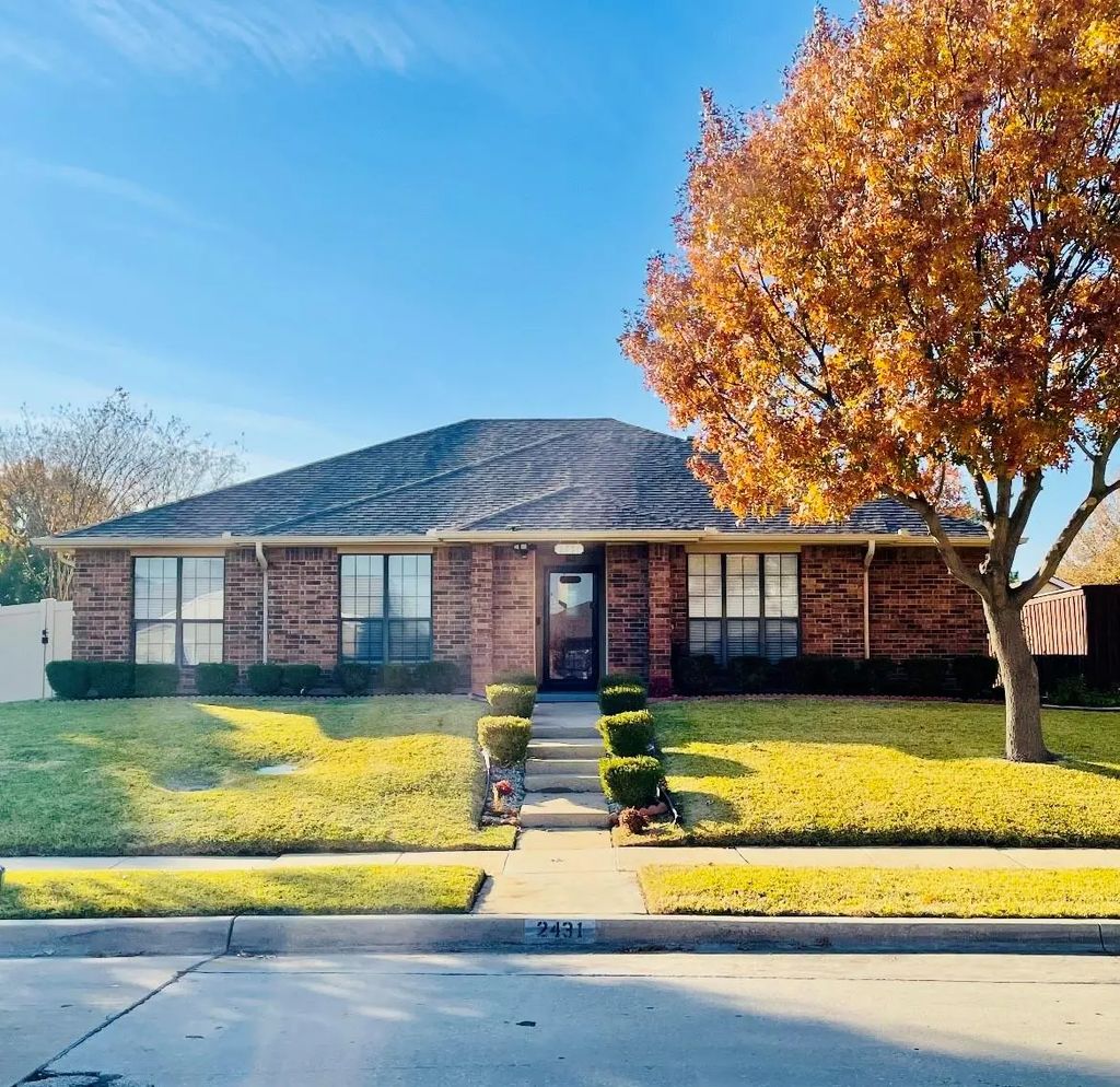 2431 Deer Run, Lewisville