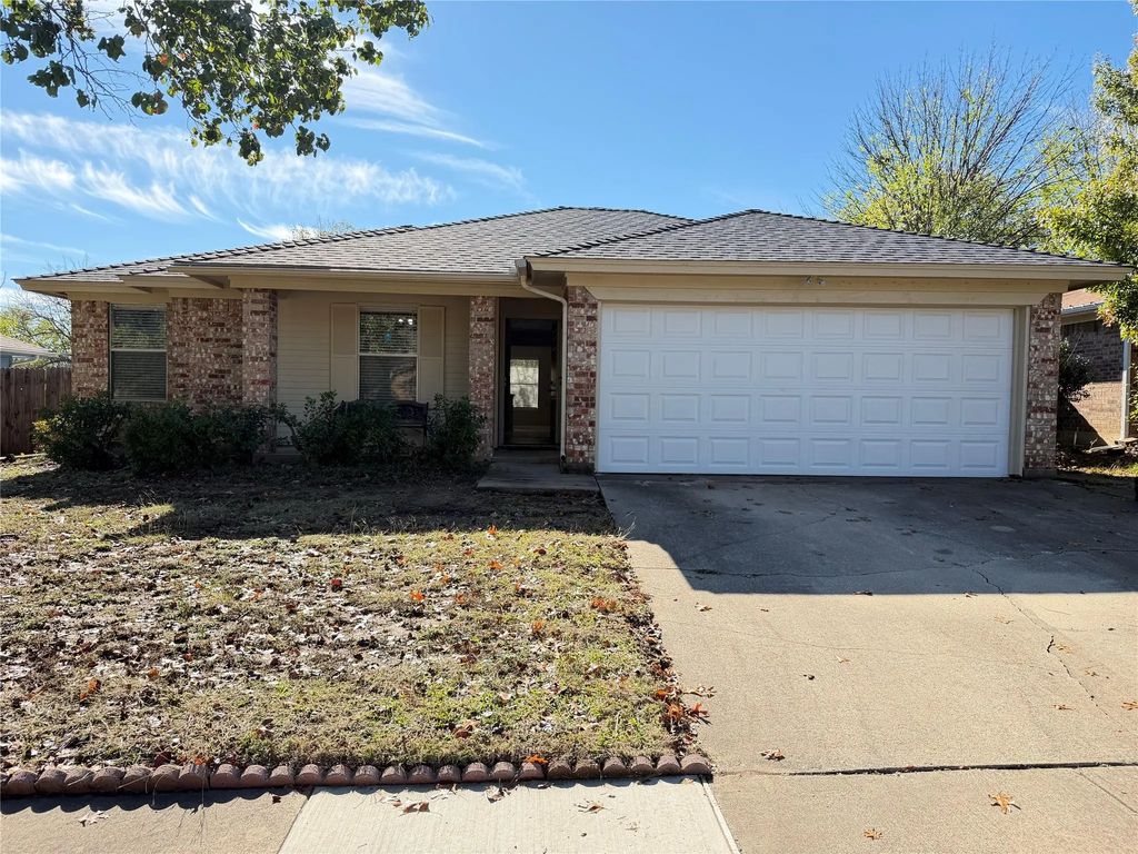5812 Kennedy Street, Watauga