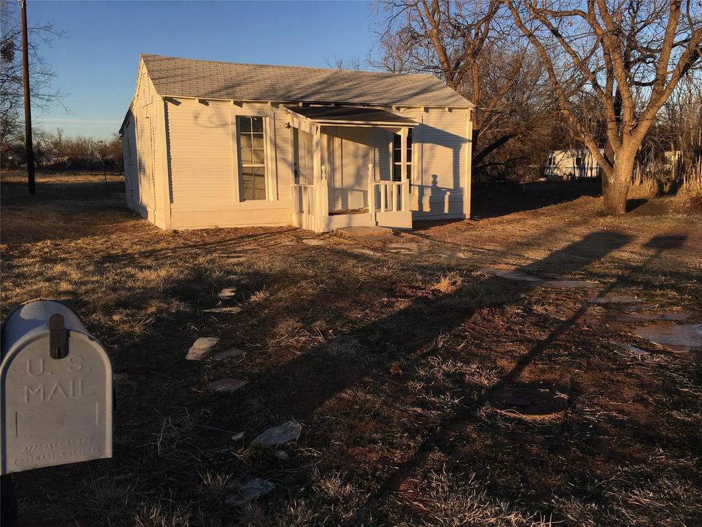 302 N 14th, Abilene