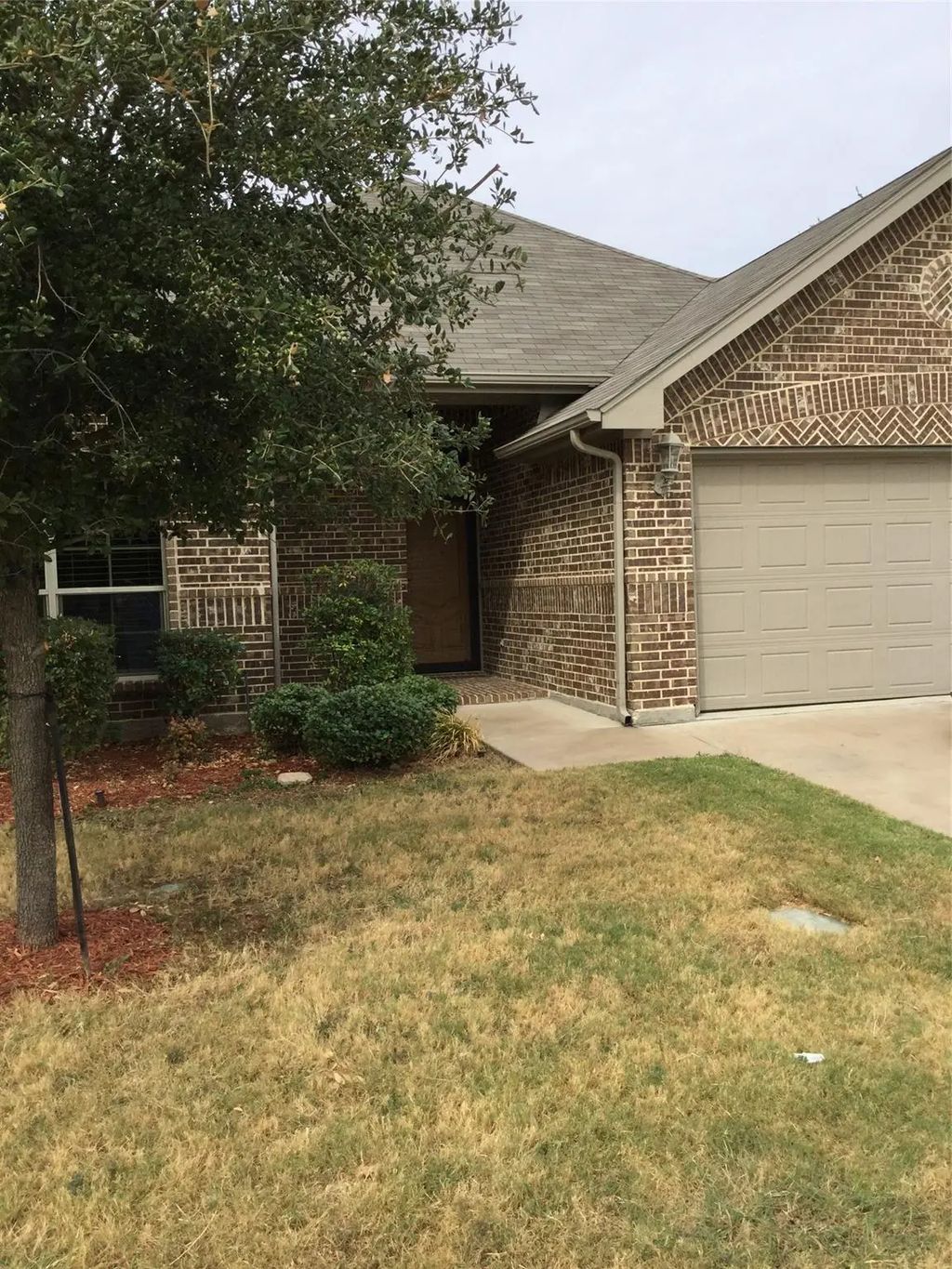 1419 Lauren Lane, Granbury