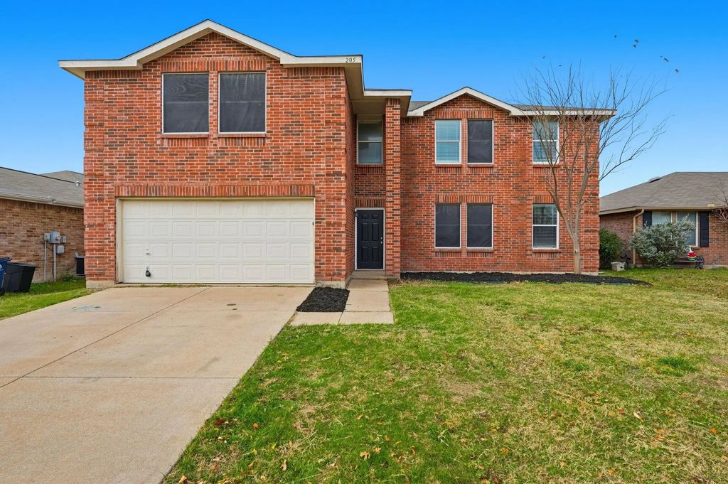 205 Phlox Lane, Burleson