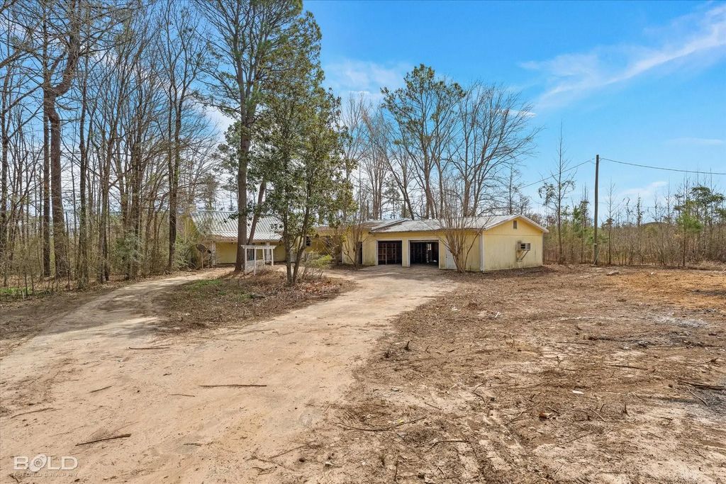 2976 Highway 534, Homer