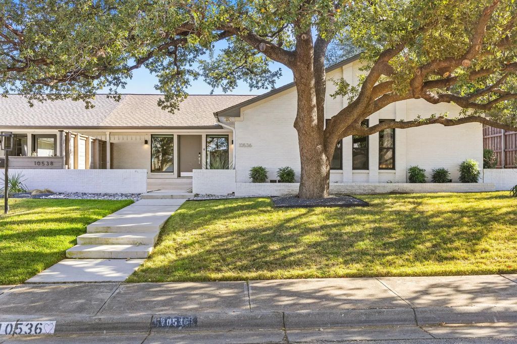 10536 Egret Lane, Dallas