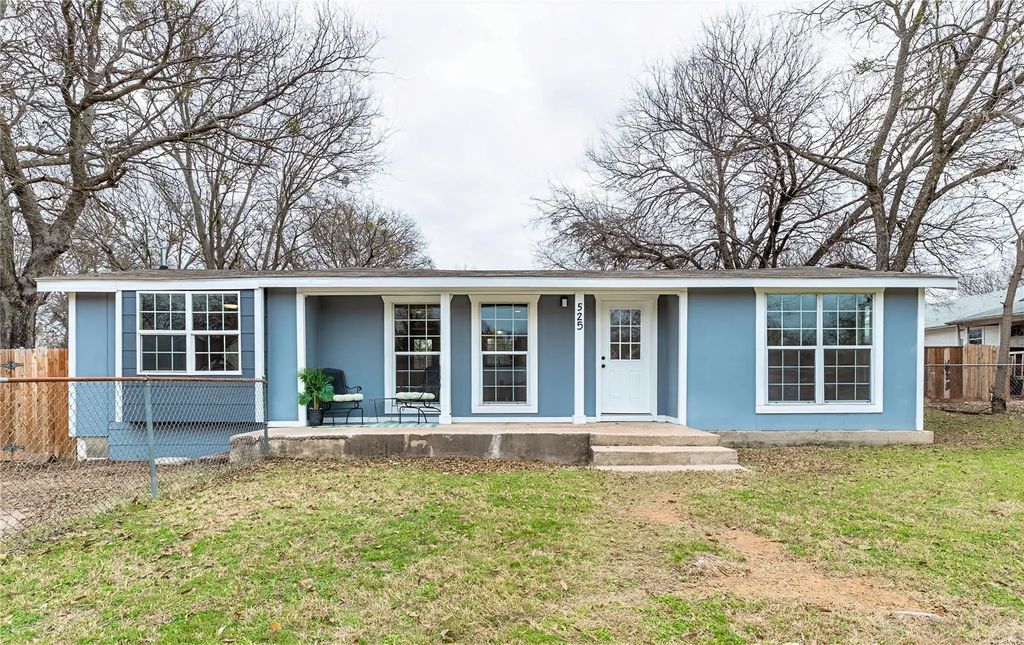 525 Pettit Drive, Newark