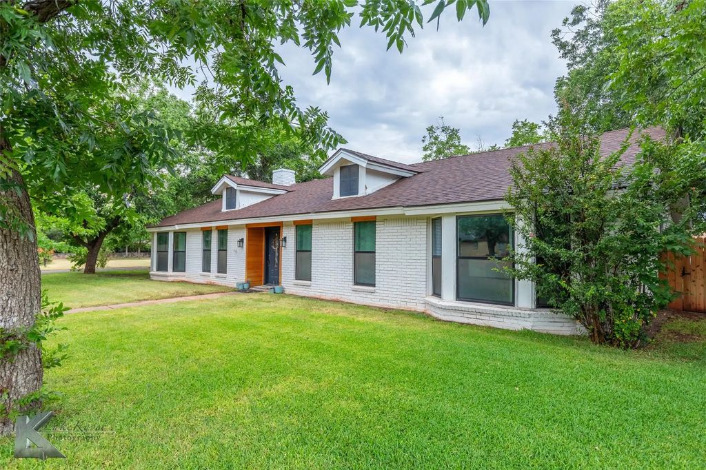 4102 Concord Court, Abilene