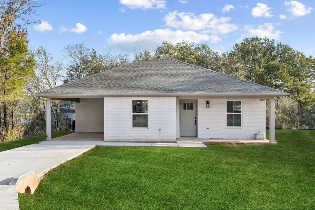 5637 Mesa Loop, Granbury