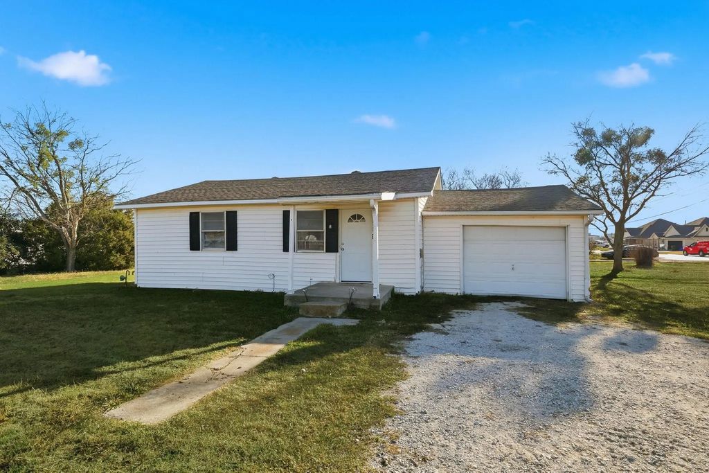 300 E 6th Street, Krum