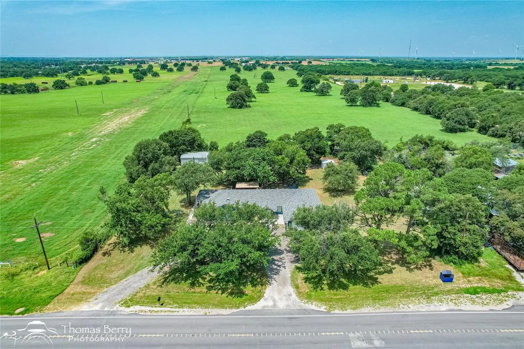 355 Fm 604 N, Clyde