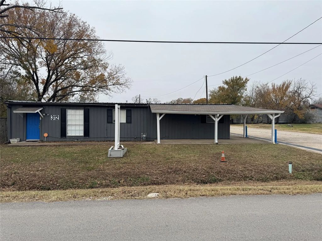 312 E Main Street, Forney