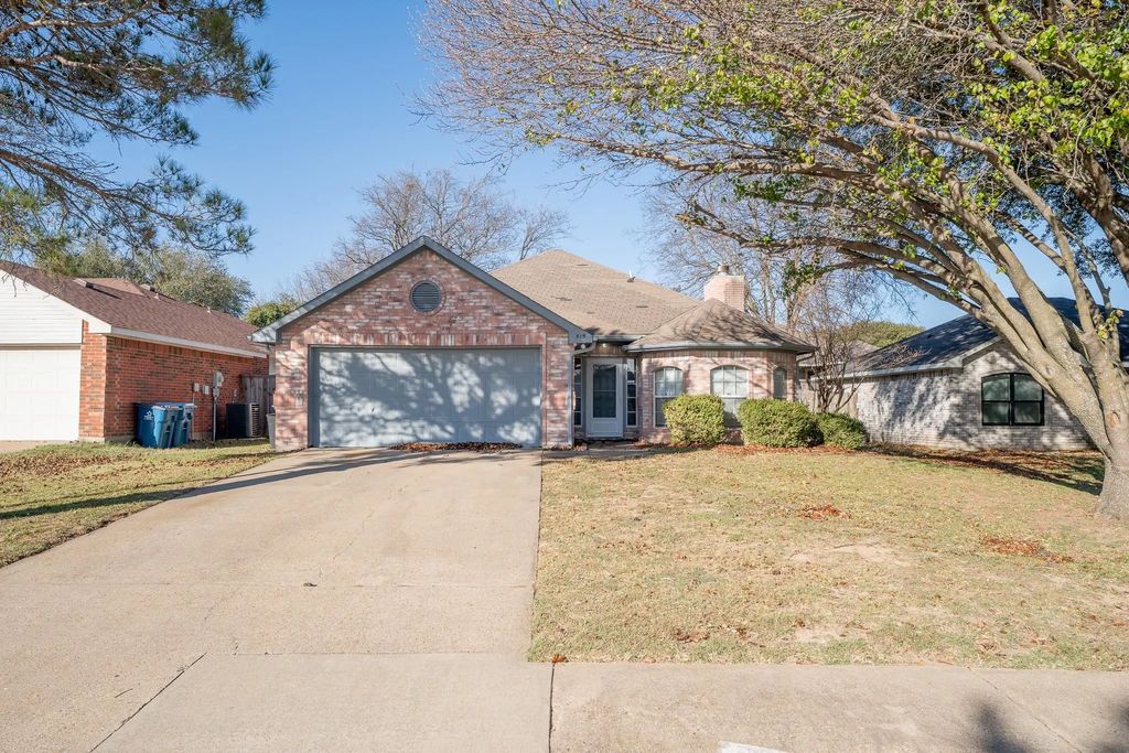 515 Starling Drive, DeSoto