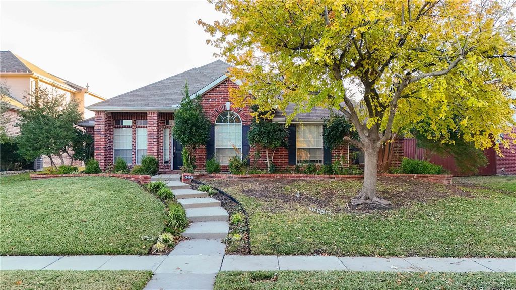 2444 Elm Leaf Lane, Plano