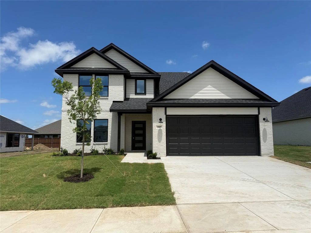 205 Comfort Drive, Godley