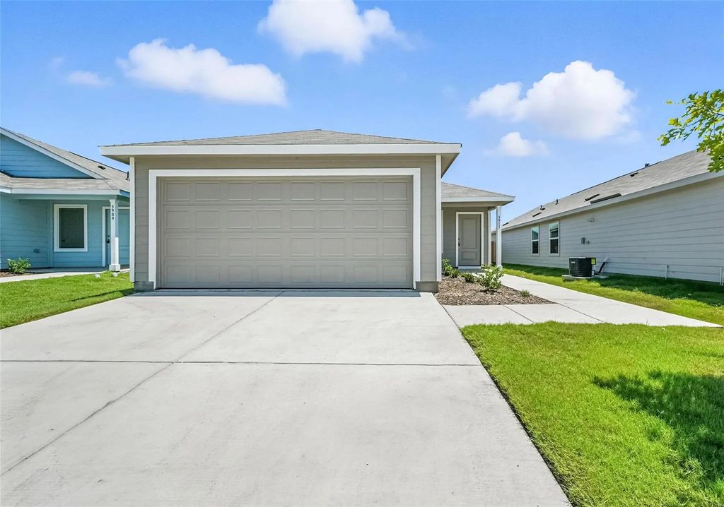 3913 Eufaula Drive, Sherman