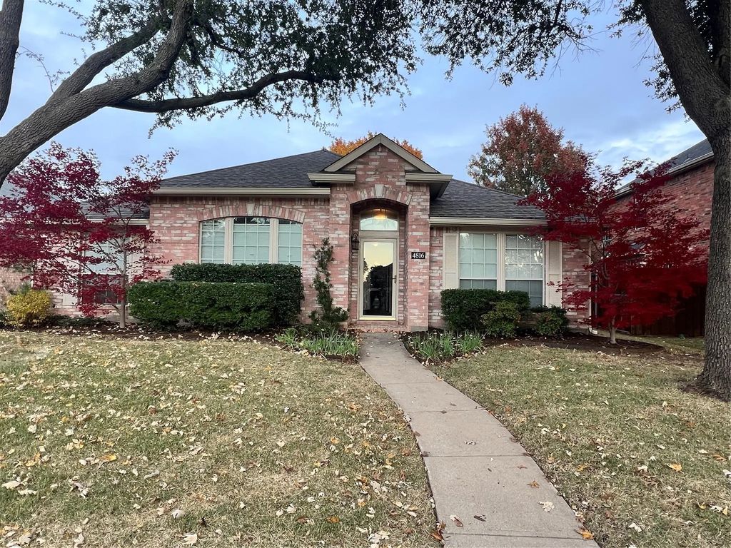 4816 Baton Rouge Boulevard, Frisco