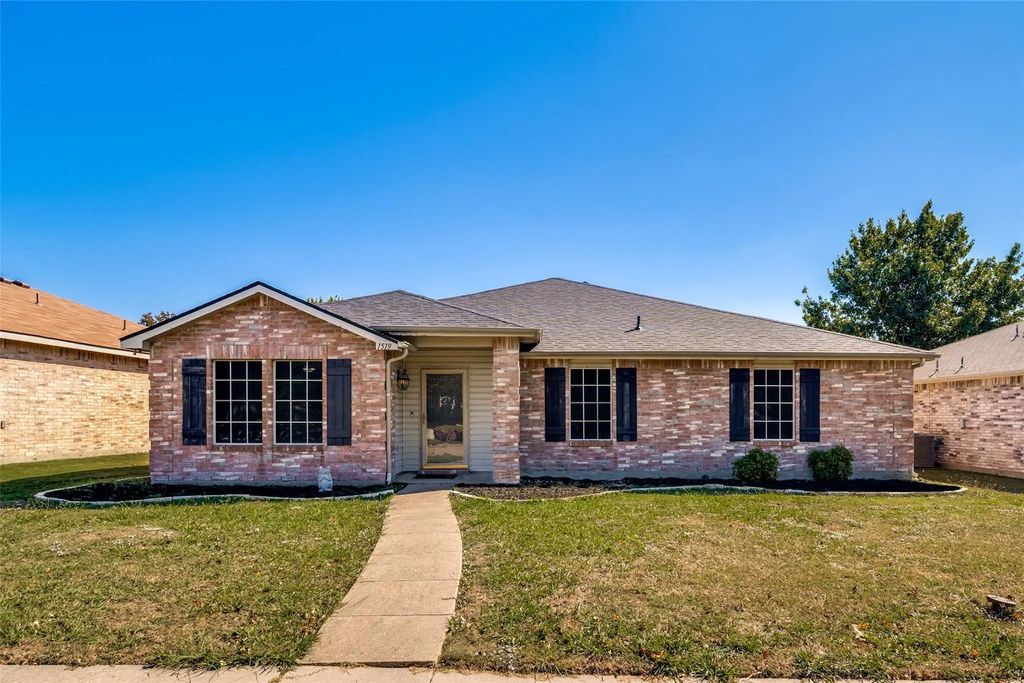 1519 Greenbrook Drive, Rockwall