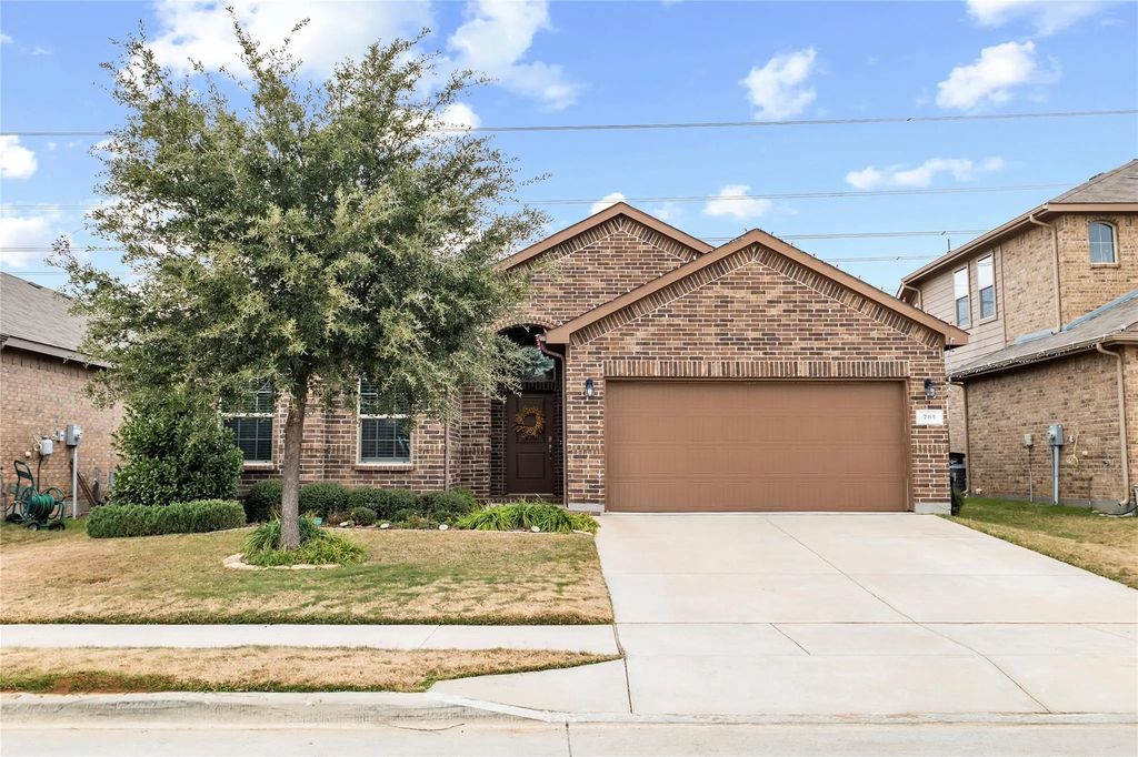 761 Key Deer Drive, Fort Worth