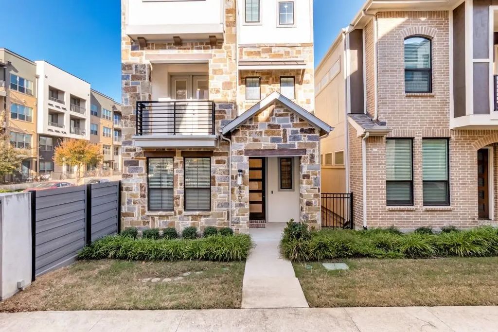 8202 Laflin Lane, Dallas