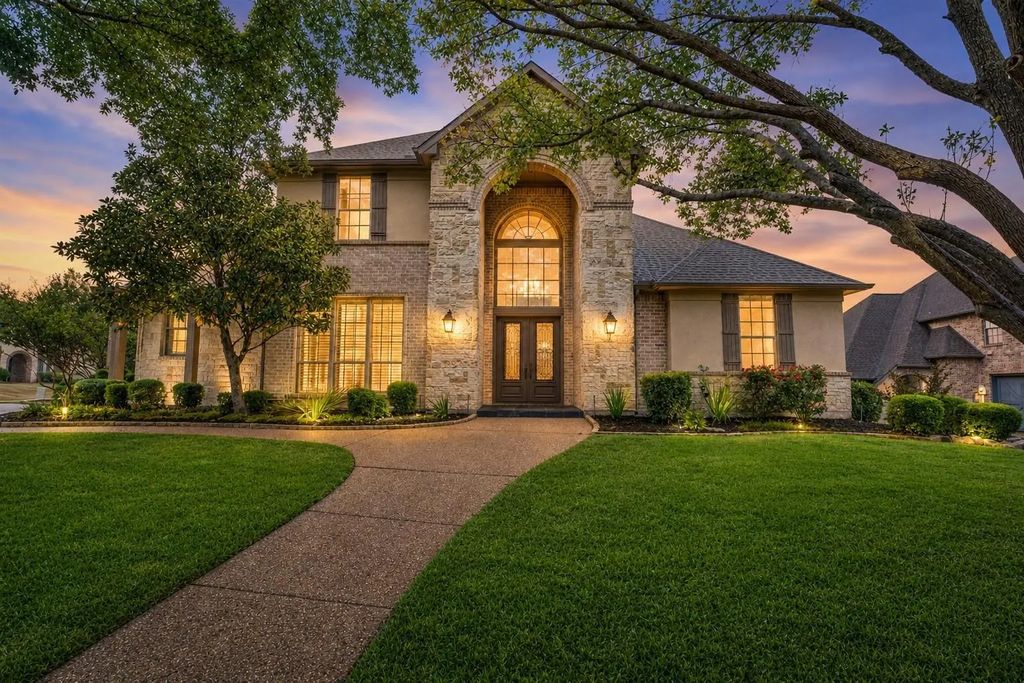 2216 Kings Pass, Heath