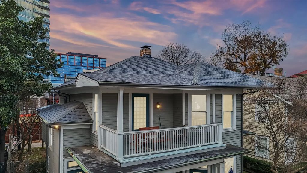 2605 Hibernia Street, Dallas