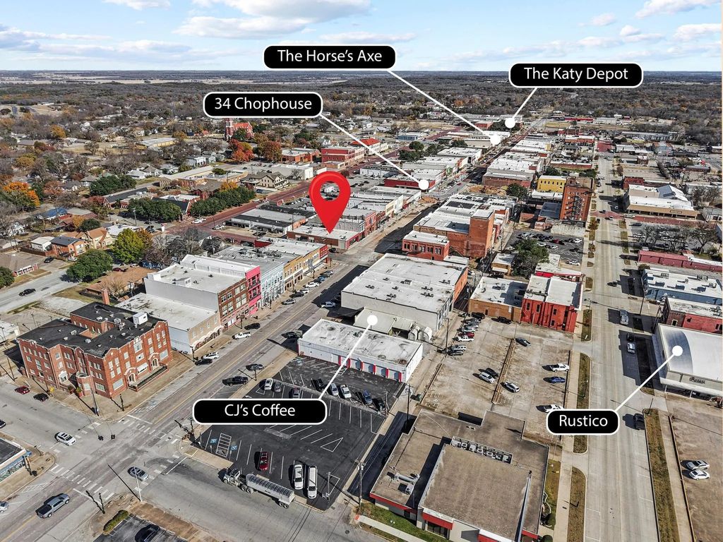 431 W Main Street, Denison