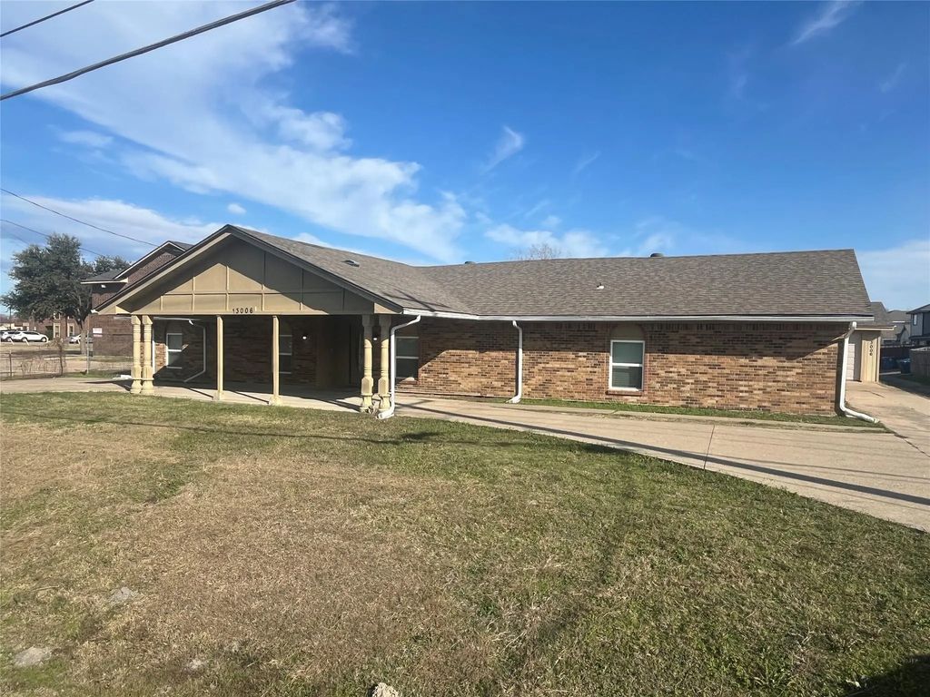 3006 Chiesa Road, Rowlett