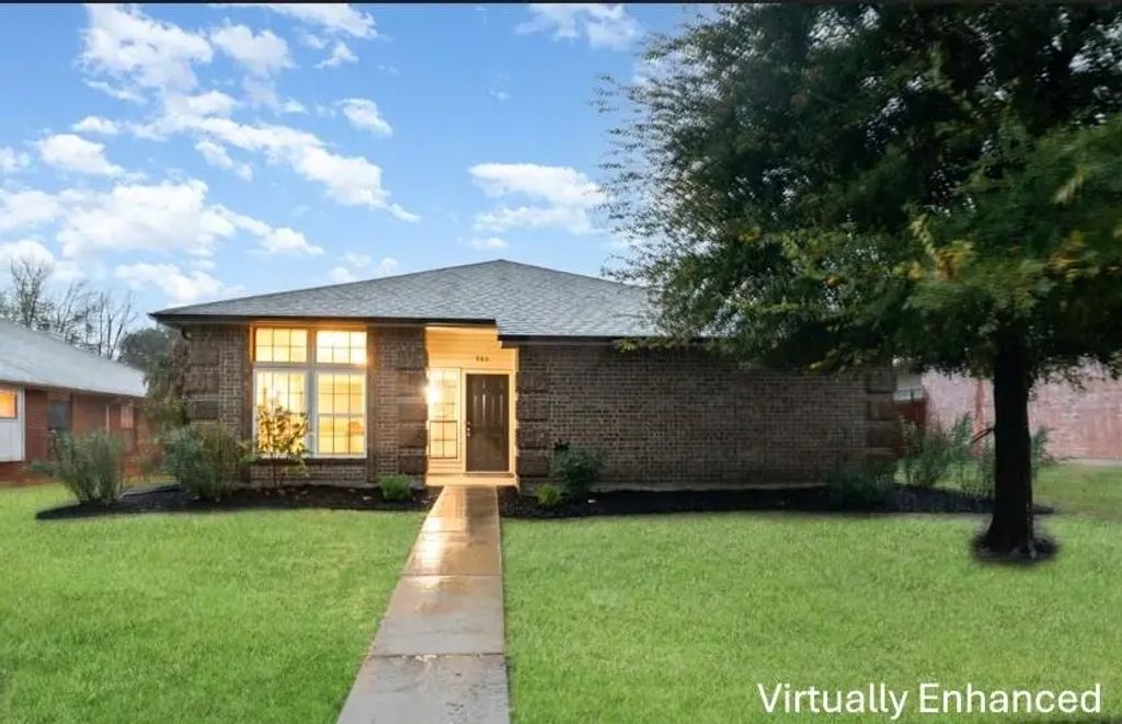 980 Mauve Drive, Lewisville