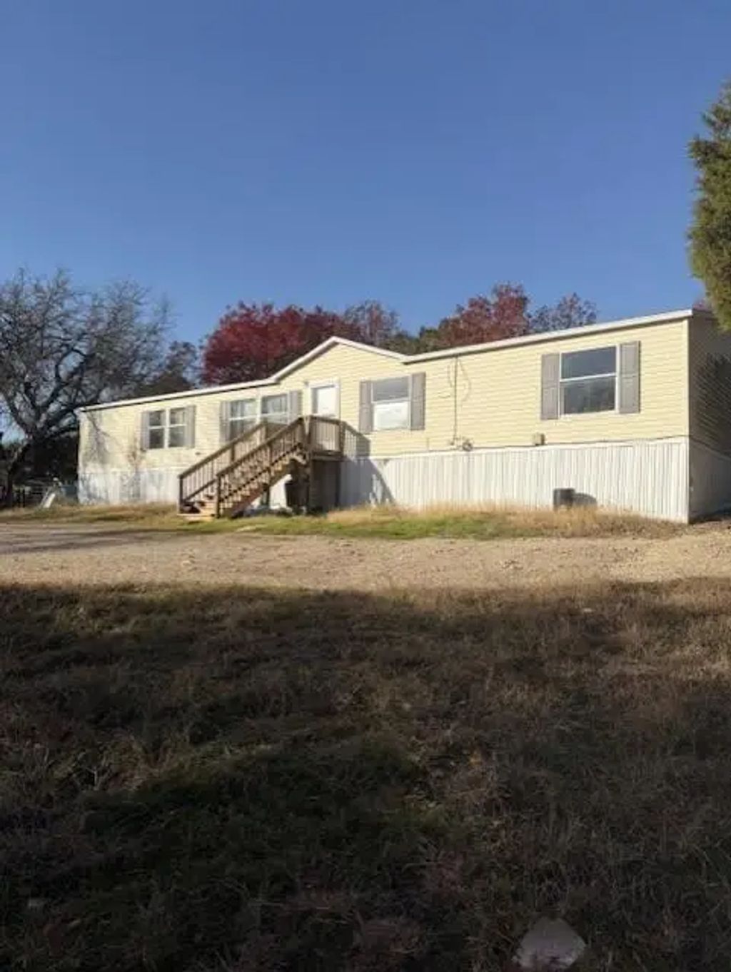 203 S Ridgeview Court, Azle