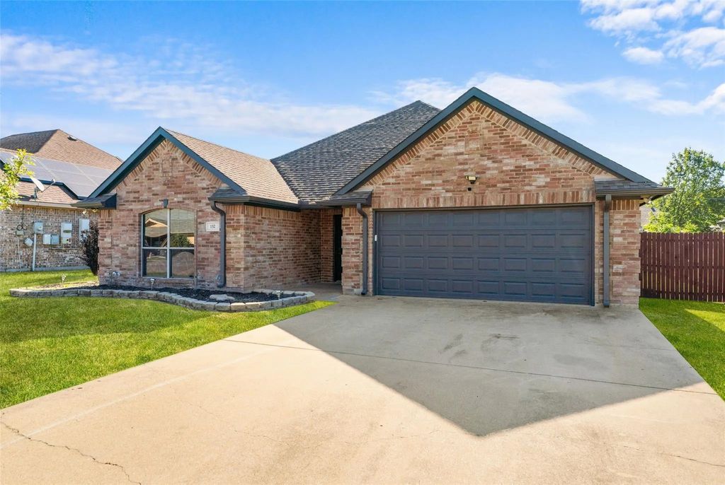 132 Birdsong Lane, Terrell