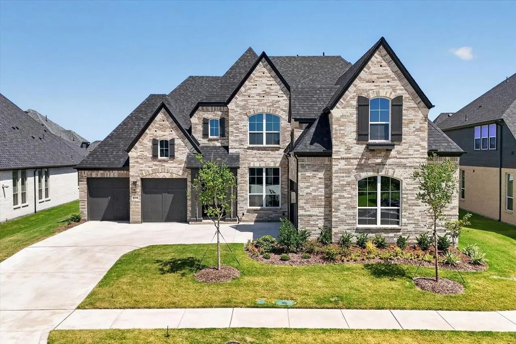 818 Montrose Drive, Rockwall