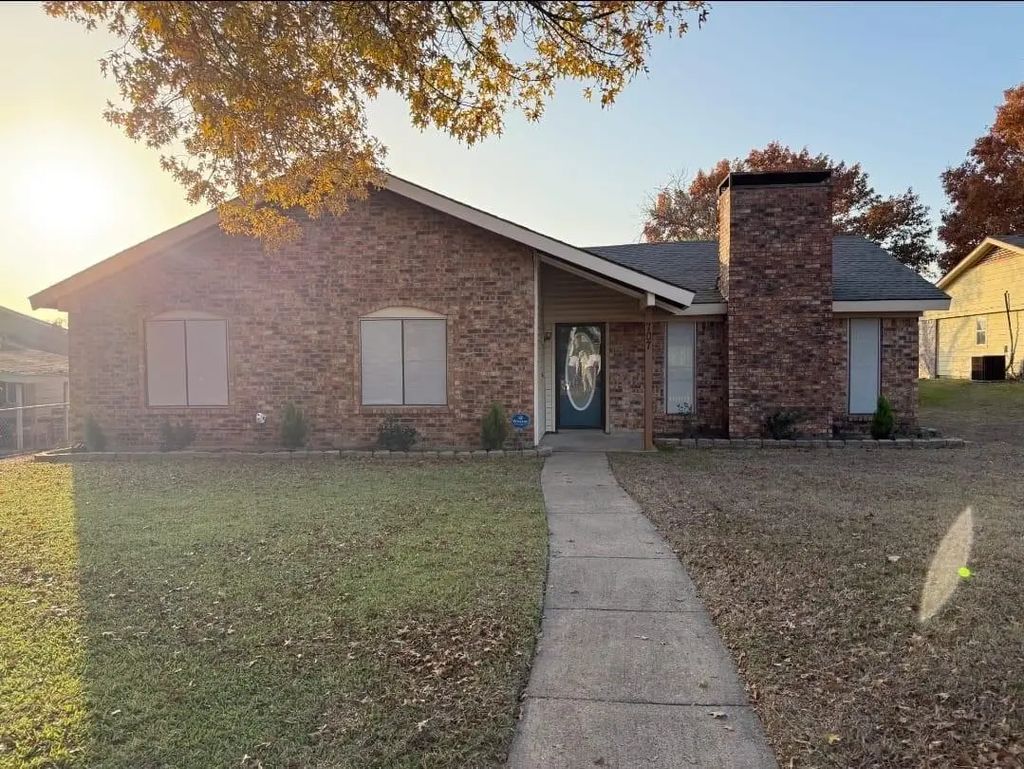 707 Southwood Circle, Duncanville