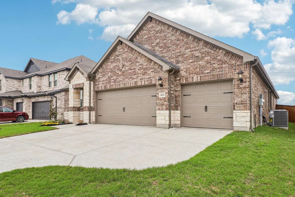 4034 Granbury Drive, Farmersville
