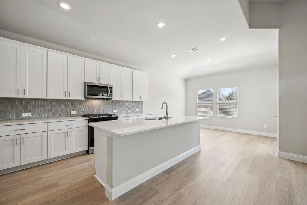 4026 Granbury Drive, Farmersville