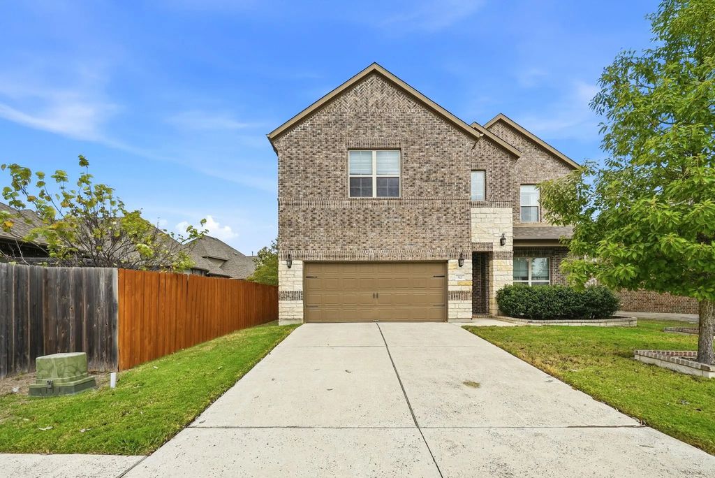 513 Mistflower Springs Drive, Leander