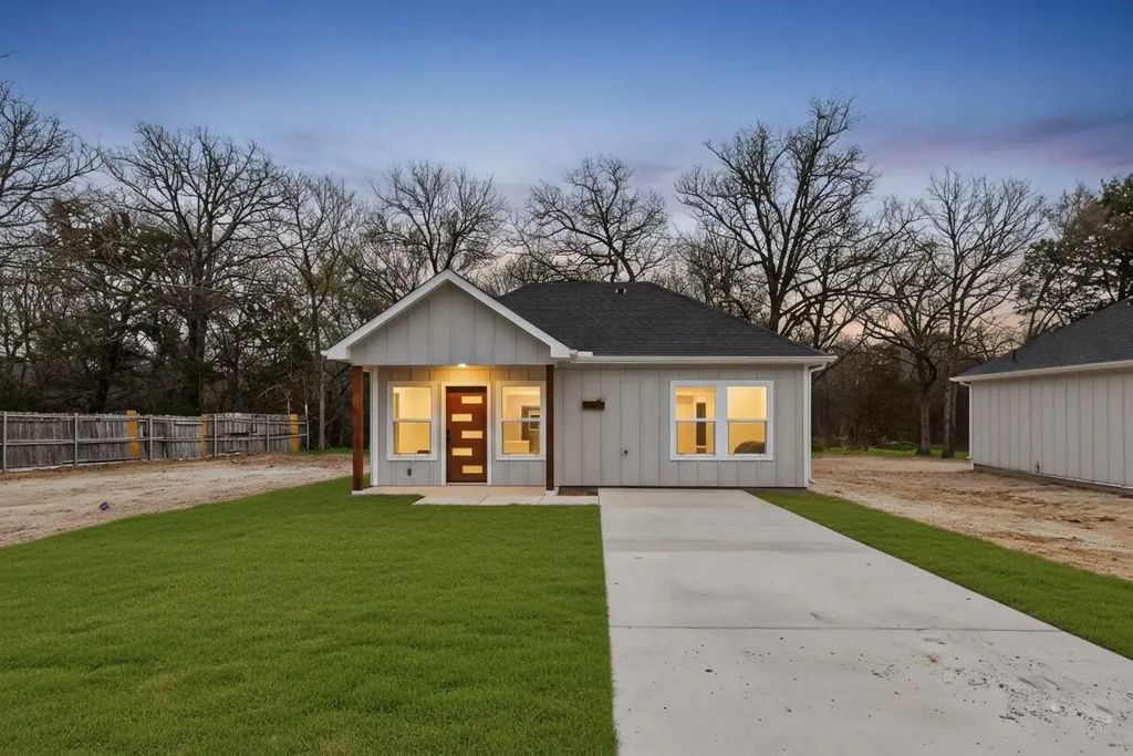 116 Garner Drive, Mabank