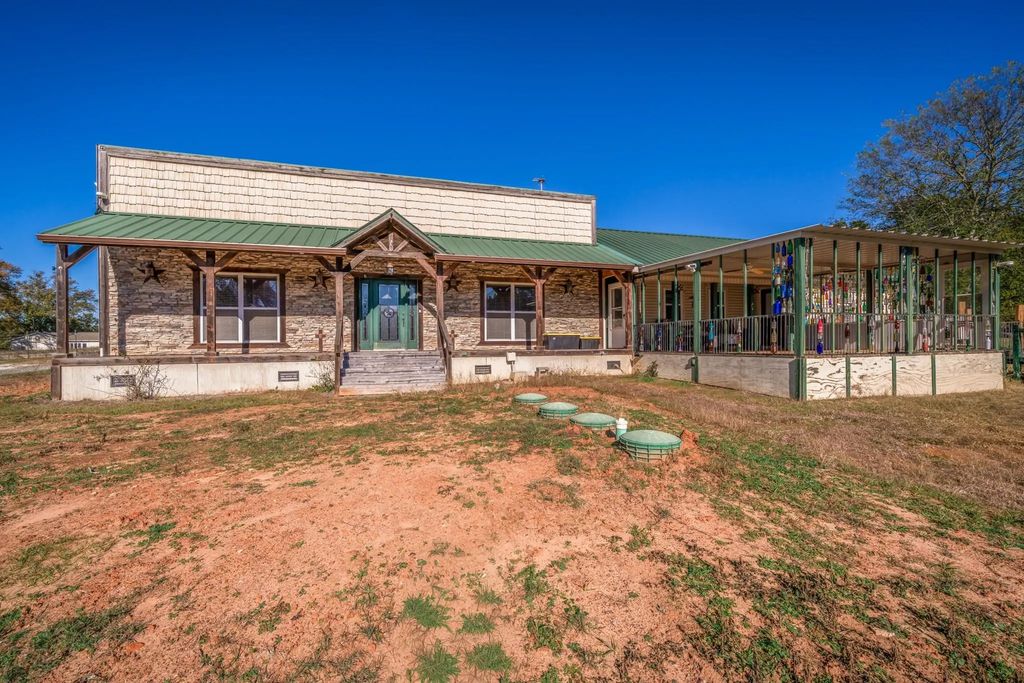 342 Old Easton Road, Longview