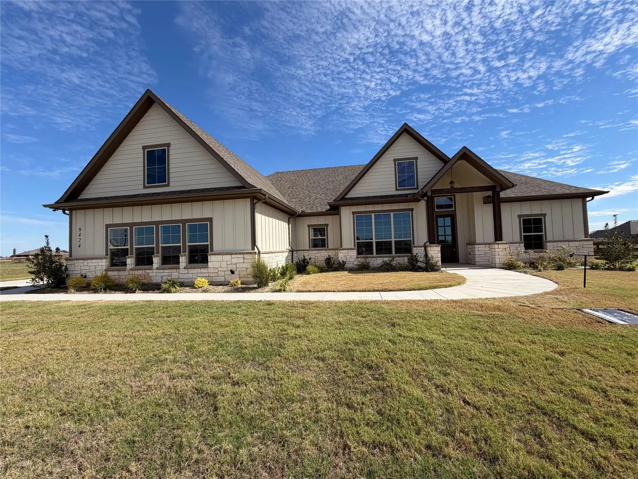 Photo of Listing #21136000