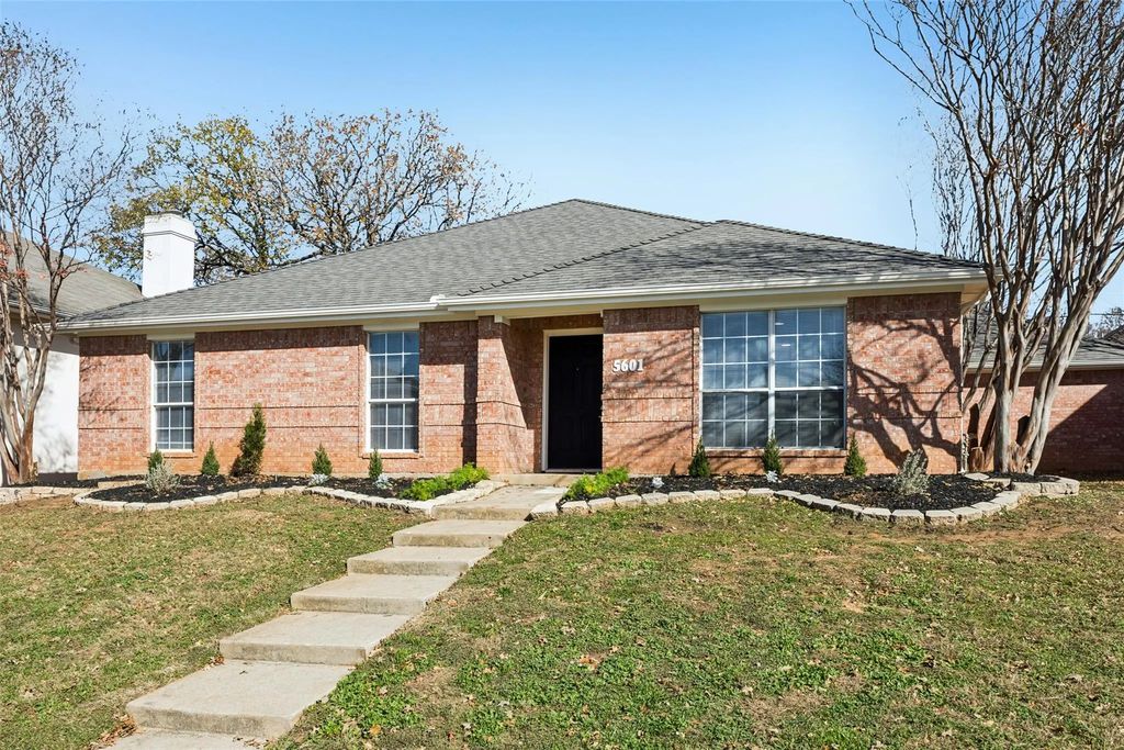 5601 Chimney Rock Drive, Arlington