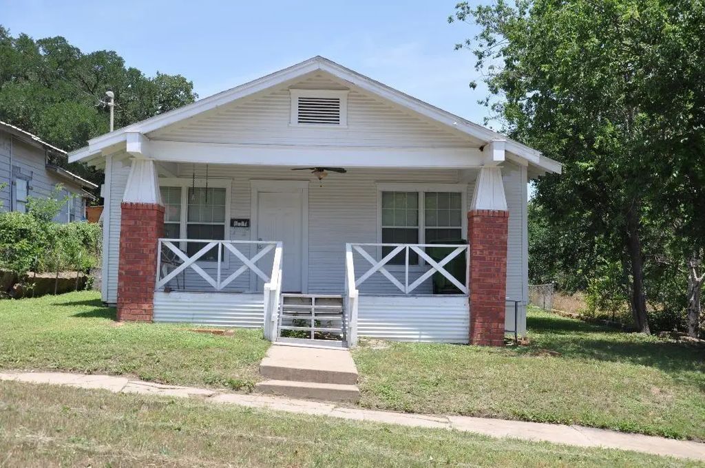 614 Nw 8th Street, Mineral Wells