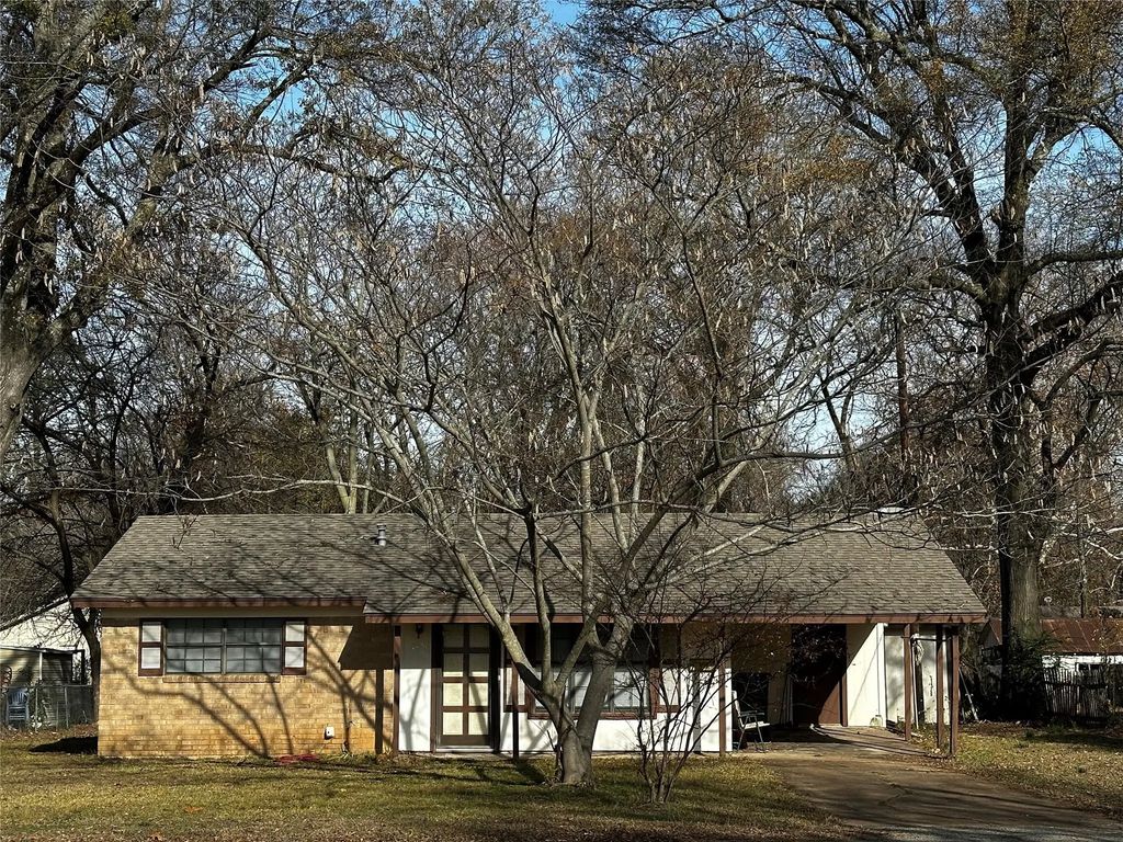 1430 Maple Avenue, Paris