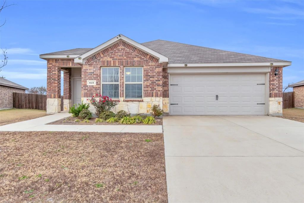 815 Ranahan Lane, Royse City