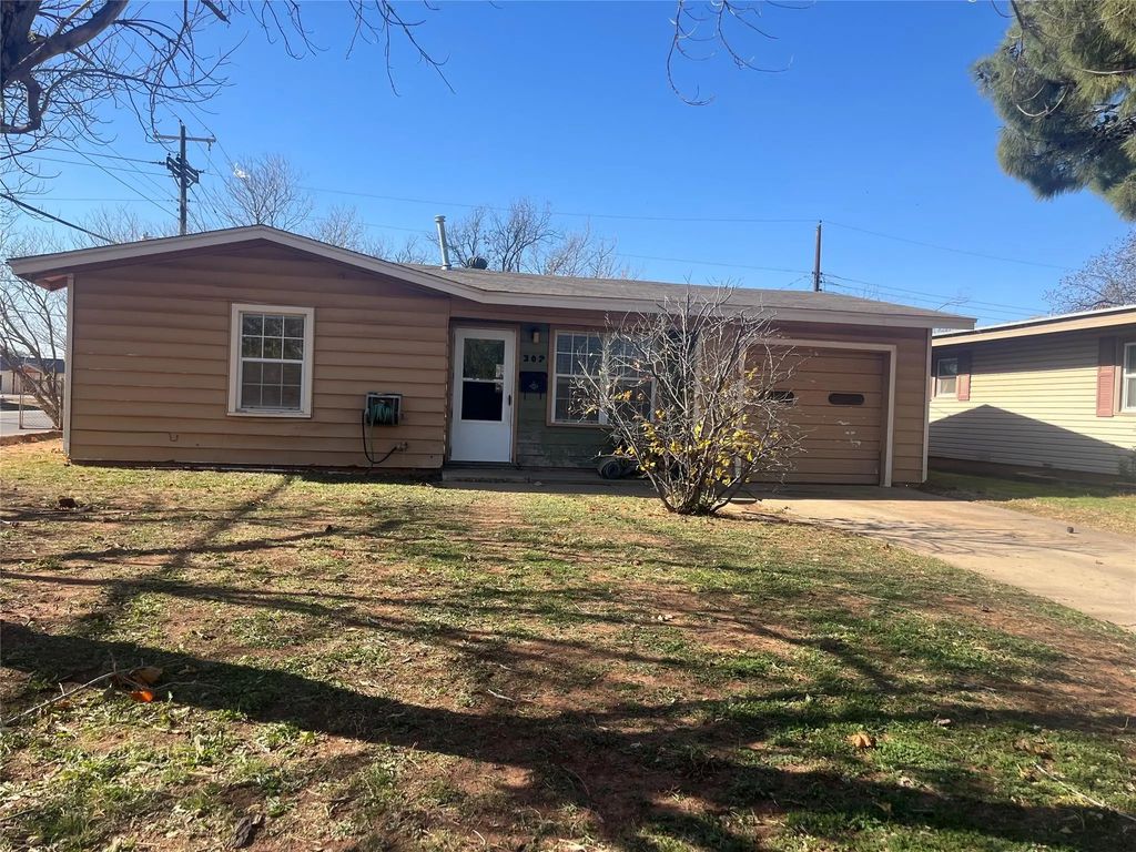 302 Green, Abilene