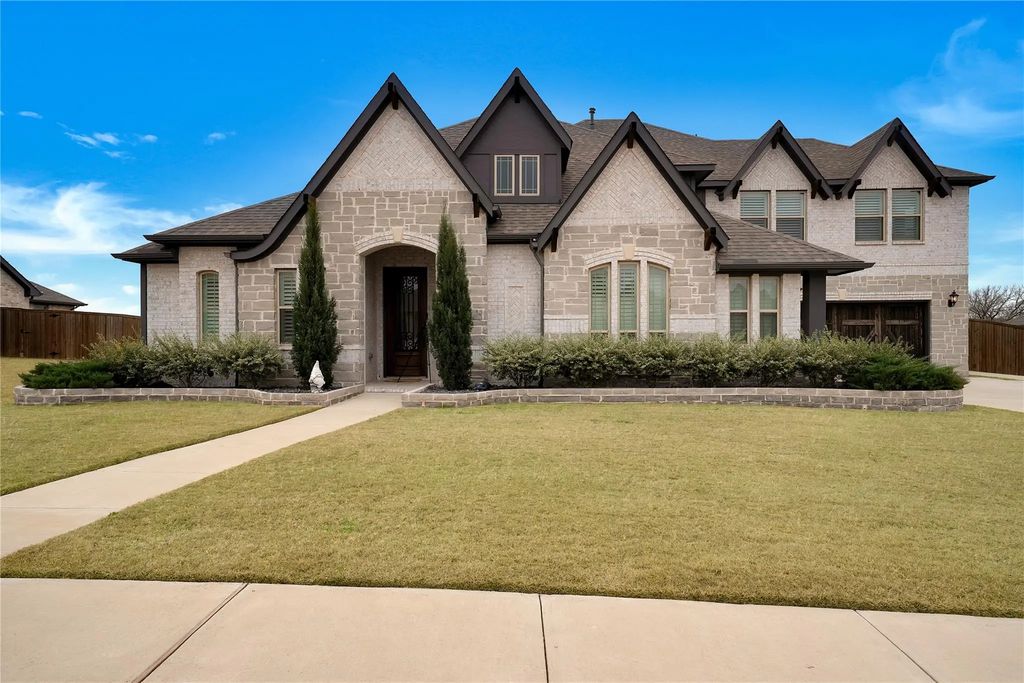 11251 Tanager Lane, Cross Roads