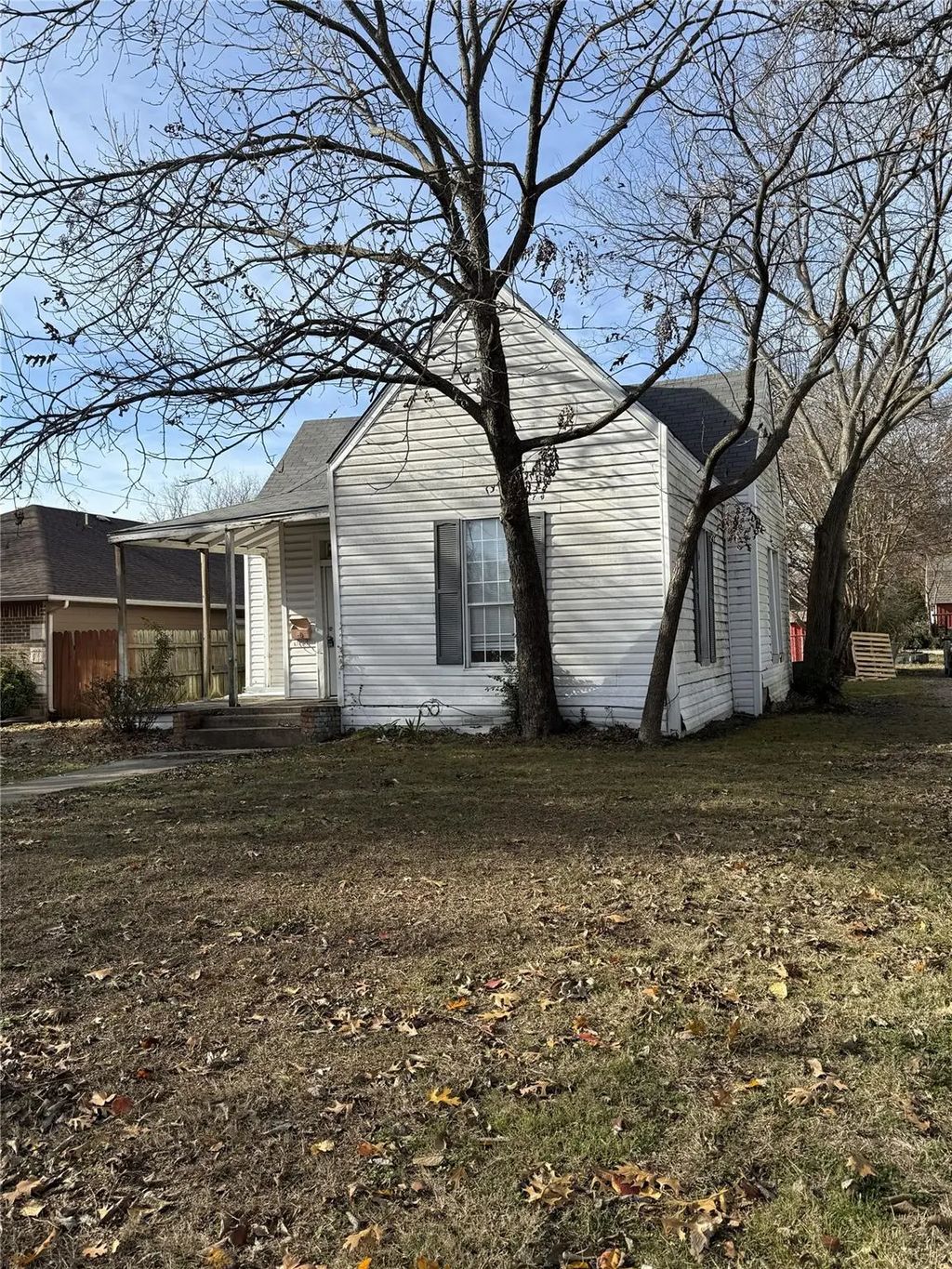 306 N Cleveland Avenue, Sherman