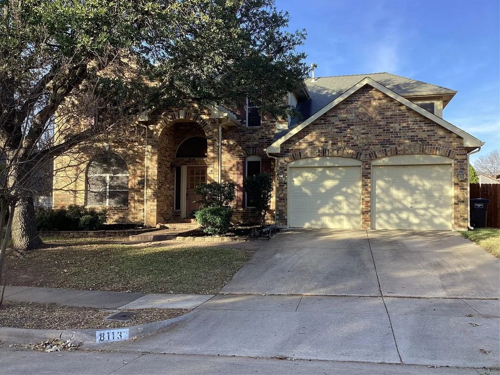 8113 Union Lake Drive, Fort Worth