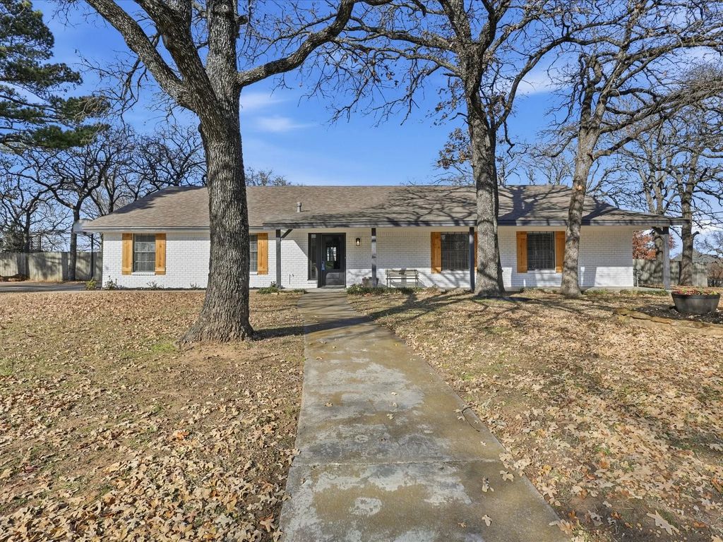 437 Brian Drive, Keller