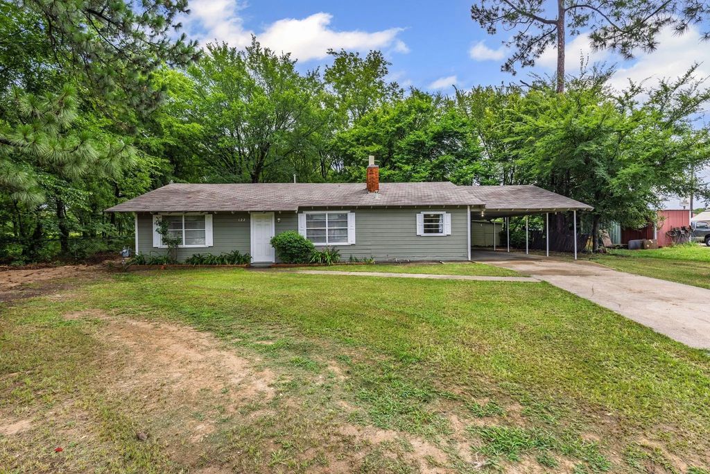 122 Fm 275, Emory