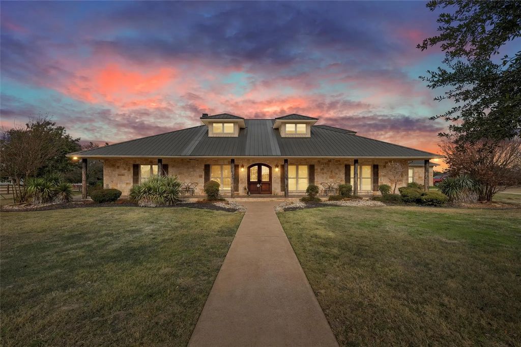 3028 Baylor Camp Road, Crawford