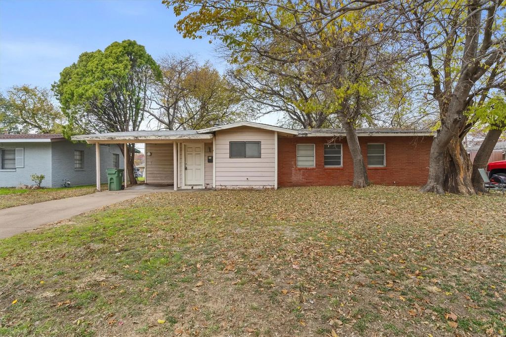 1905 Reever Street, Arlington
